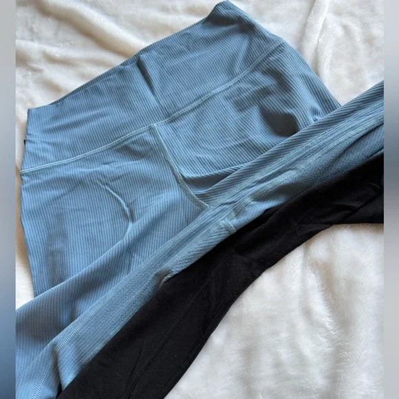 Lululemon Align Crop Leggings Lot of 2!!! - Picture 3 of 7